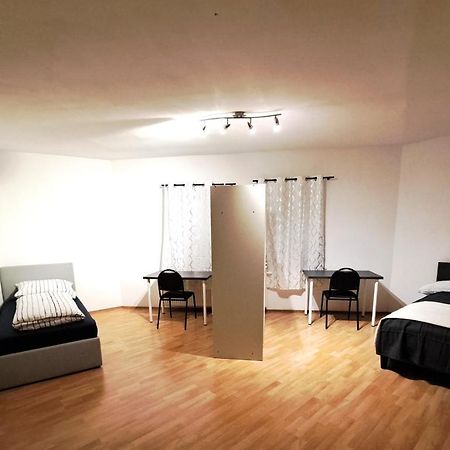 Simostay Halle  Buitenkant foto
