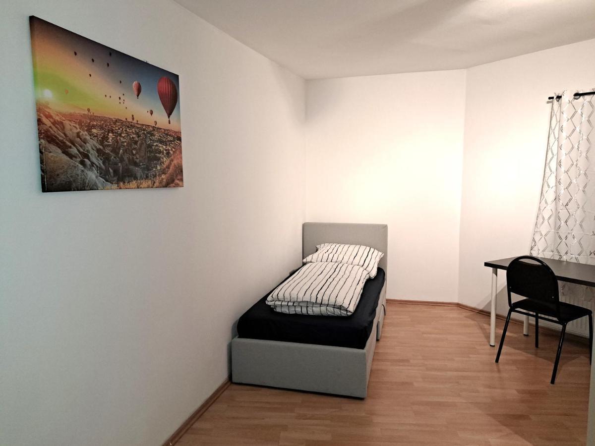 Simostay Halle  Buitenkant foto