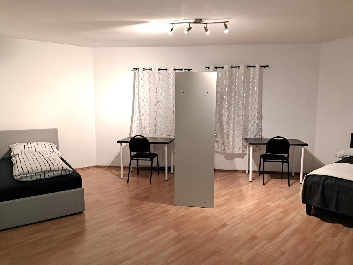 Simostay Halle  Buitenkant foto