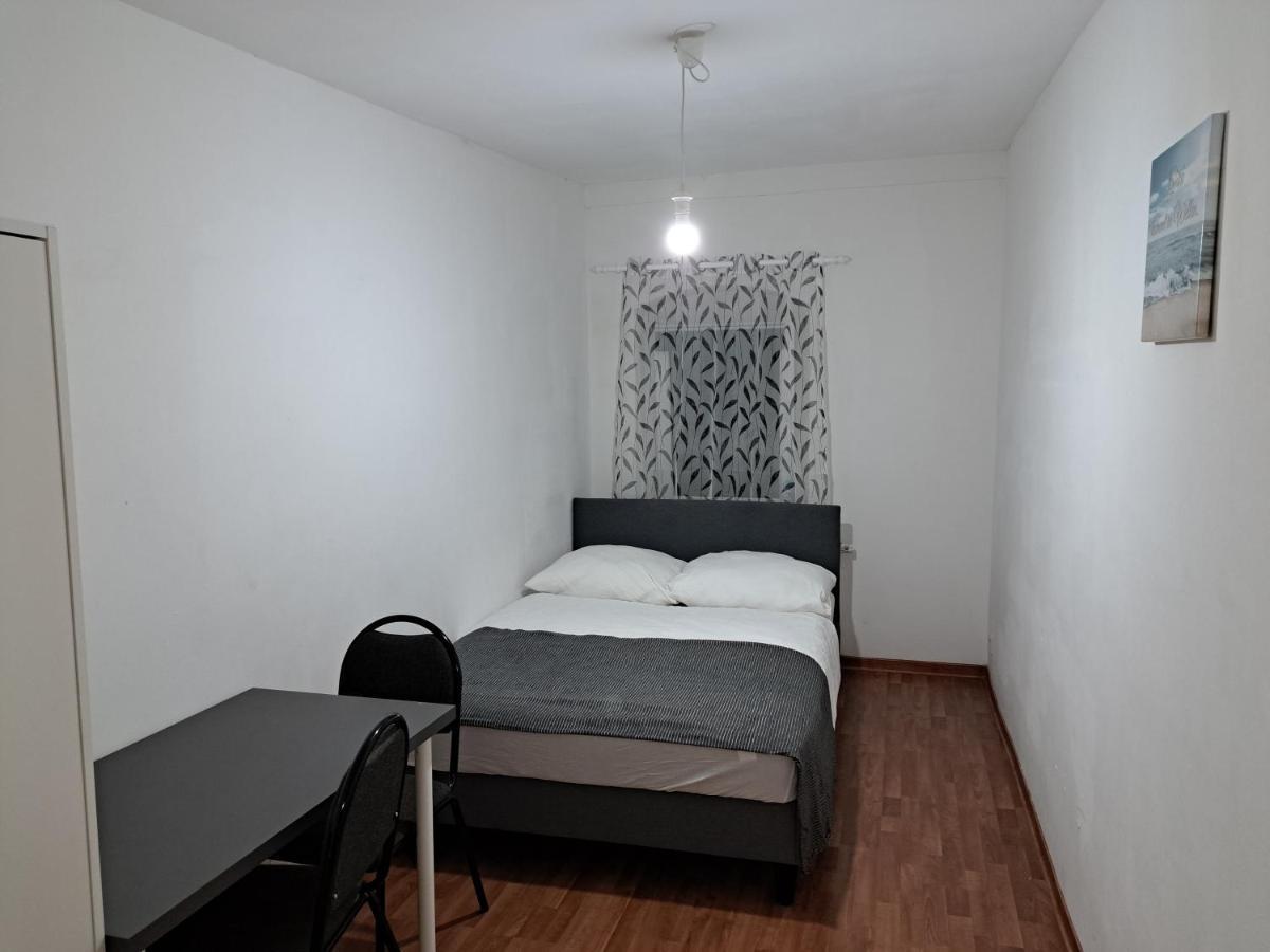 Simostay Halle  Buitenkant foto