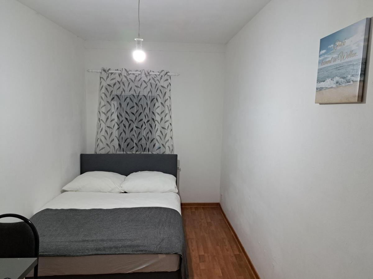 Simostay Halle  Buitenkant foto