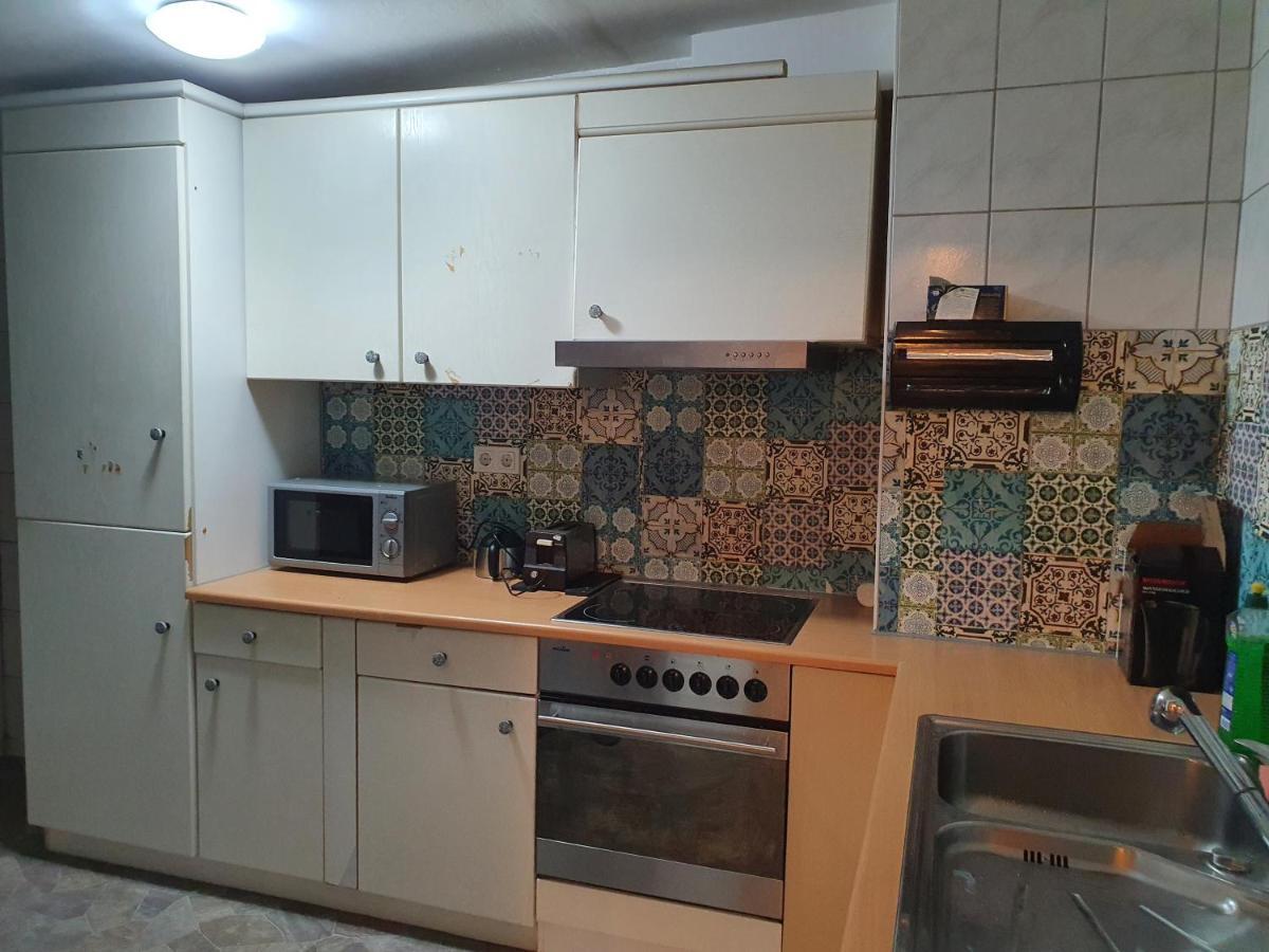 Simostay Halle  Buitenkant foto