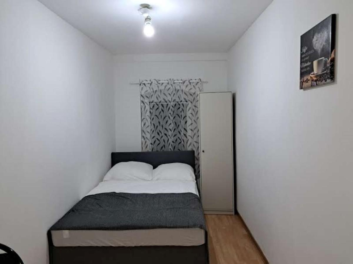 Simostay Halle  Buitenkant foto
