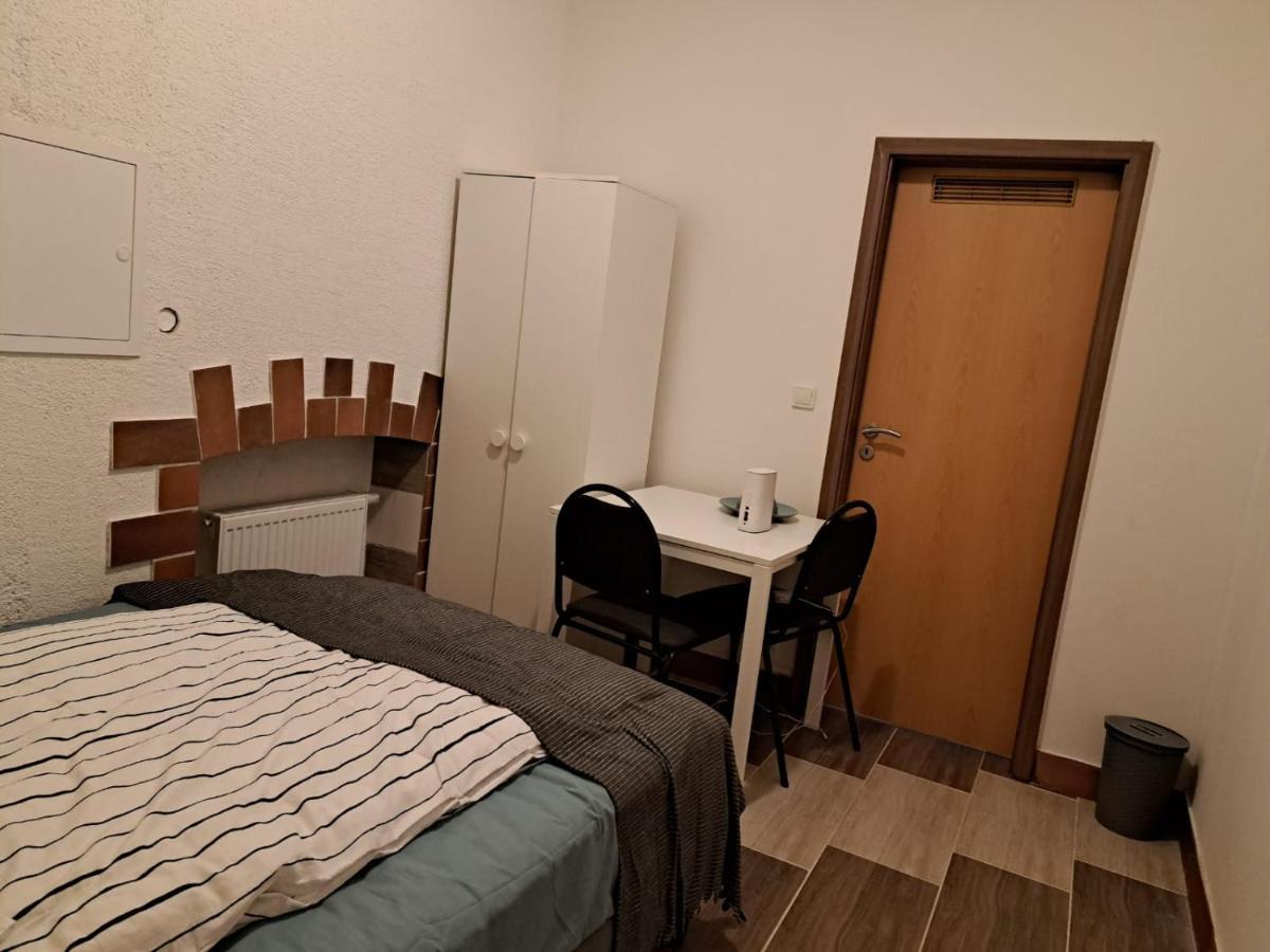 Simostay Halle  Buitenkant foto