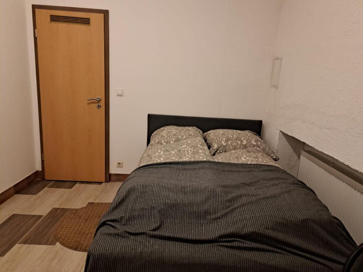 Simostay Halle  Buitenkant foto