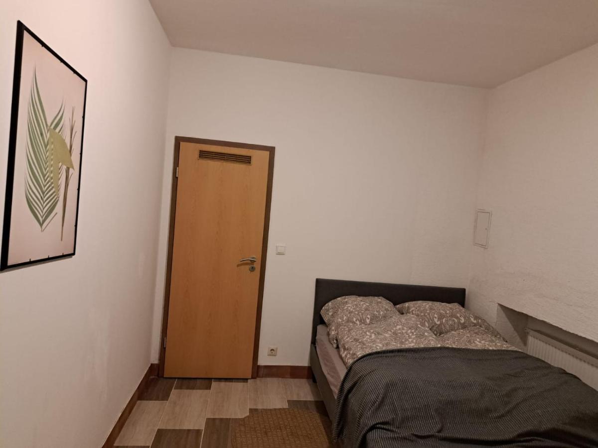 Simostay Halle  Buitenkant foto